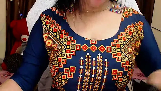 Snapshot of Naughty_Kashish chatting on 09-24-25, 06:31 Naughty Kashish online show from 09-24-25, 06:31