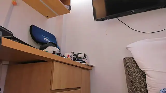 MikeMiller2 online show from 04-05-26, 02:13