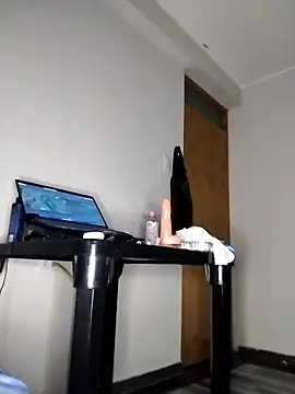 MikeMiller2 online show from 10-25-25, 01:05