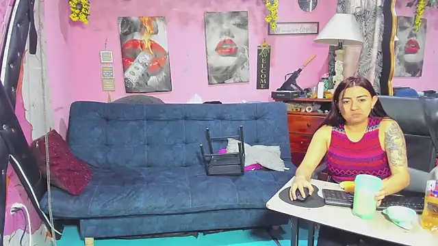 lesbiancuple online show from 05-07-26, 11:57