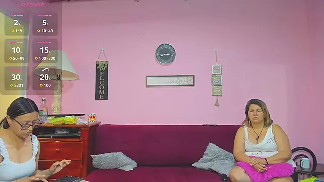 lesbiancuple online show from 09-25-25, 01:17