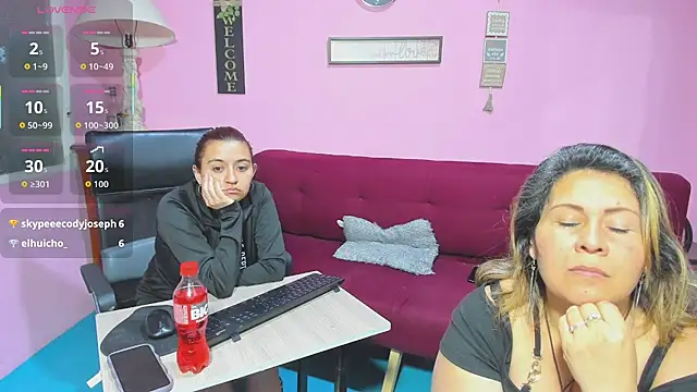 lesbiancuple online show from 10-10-25, 12:44