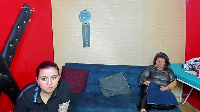 lesbiancuple online show from 11-08-25, 01:20