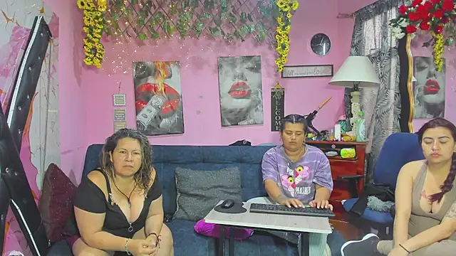 lesbiancuple online show from 04-30-26, 12:01