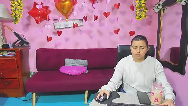 lesbiancuple online show from 02-11-26, 11:43