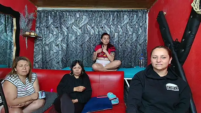 lesbiancuple online show from 03-21-25, 03:33