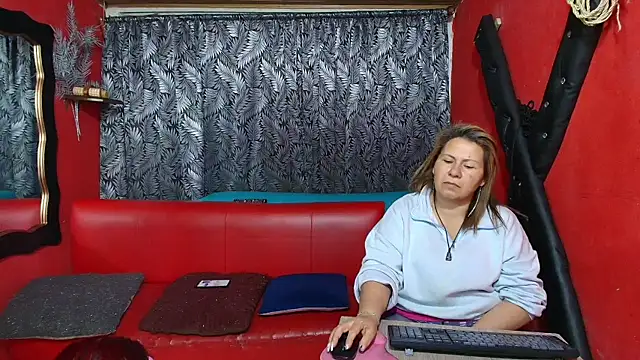 lesbiancuple online show from 03-20-25, 12:30