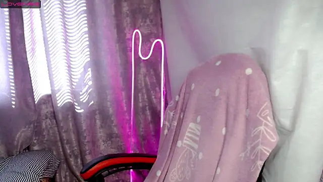 Careys universe online show from 04-26-26, 04:43