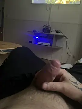 RenaudS-02 online show from 12-30-24, 03:34