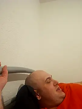 mario890605 online show from 12-16-25, 10:03