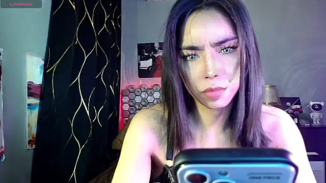 Snapshot of Hot_Metallica69 chatting on 05-02-26, 12:21 Hot Metallica69 online show from 05-02-26, 12:21