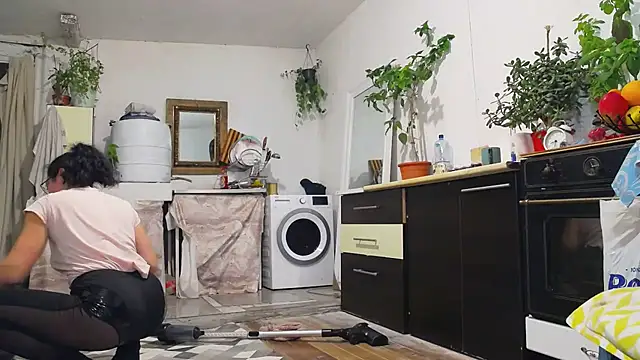 Snapshot of SquirtyMellissaLabia chatting on 02-27-26, 06:30 SquirtyMellissaLabia online show from 02-27-26, 06:30