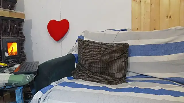 SquirtyMellissaLabia online show from 02-23-26, 05:19