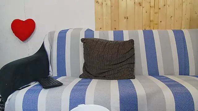 Snapshot of SquirtyMellissaLabia chatting on 02-28-26, 06:35 SquirtyMellissaLabia online show from 02-28-26, 06:35