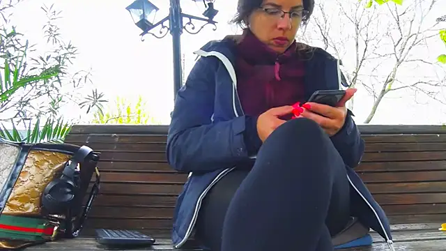 SquirtyMellissaLabia online show from 11-09-25, 08:51