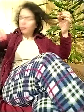 SquirtyMellissaLabia online show from 12-16-25, 06:39