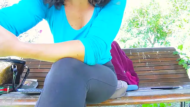 SquirtyMellissaLabia online show from 09-15-25, 08:04