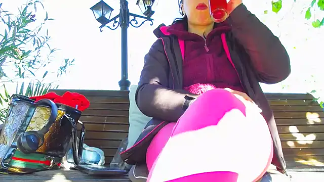 SquirtyMellissaLabia online show from 10-25-25, 07:07