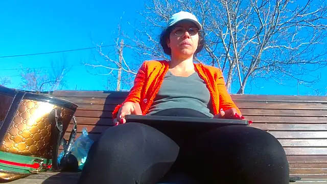 SquirtyMellissaLabia online show from 03-21-25, 06:49