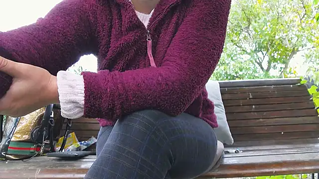 SquirtyMellissaLabia online show from 10-11-25, 05:41
