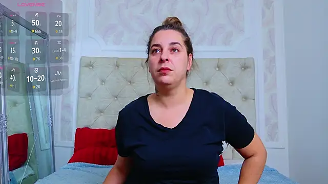 KarinaNoir online show from 09-24-25, 04:19