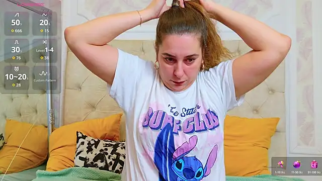 KarinaNoir online show from 11-14-25, 05:22