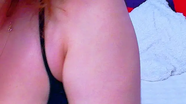 Snapshot of KarinaNoir chatting on 05-30-26, 03:57 KarinaNoir online show from 05-30-26, 03:57