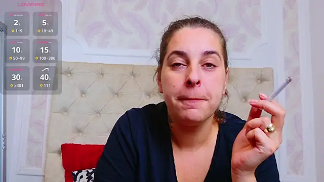 KarinaNoir online show from 09-10-25, 03:49