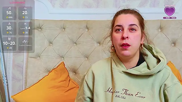 KarinaNoir online show from 01-12-26, 04:30