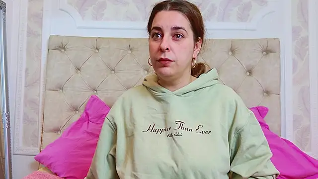 KarinaNoir online show from 04-01-26, 03:52