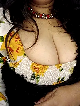 Snapshot of SIDDHAA--897 chatting on 01-17-26, 07:34 SIDDHAA--897 online show from 01-17-26, 07:34