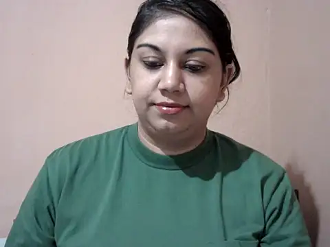 bellachow10 online show from 05-06-26, 07:34