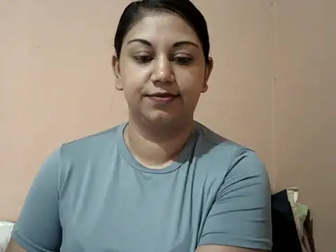 Snapshot of bellachow10 chatting on 02-03-26, 06:22 bellachow10 online show from 02-03-26, 06:22