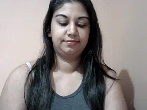 bellachow10 online show from 04-15-26, 05:46