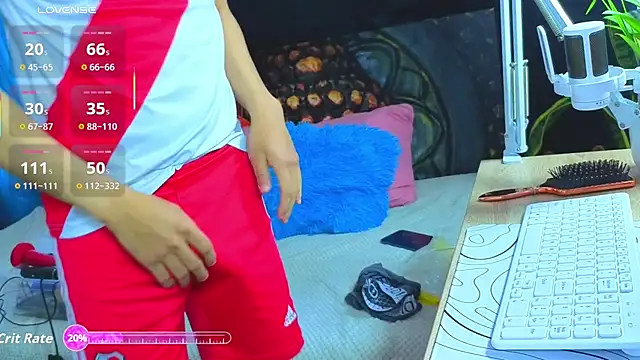 Snapshot of petter_coleman_ chatting on 11-08-25, 04:10 petter coleman online show from 11-08-25, 04:10