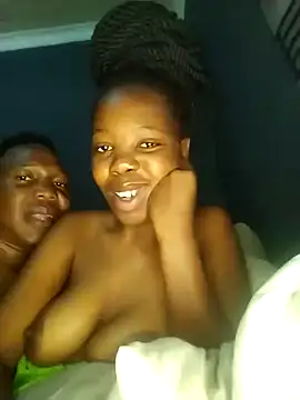 Snapshot of SheisBlacq chatting on 12-02-25, 01:35 SheisBlacq online show from 12-02-25, 01:35