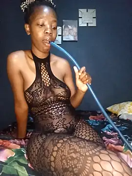 SheisBlacq online show from 10-08-25, 09:04