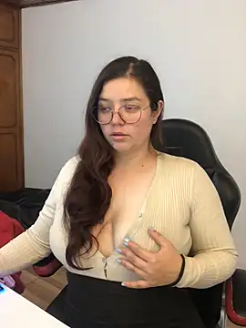 kayortiiz online show from 03-22-26, 08:54