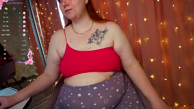 Snapshot of Mia_Bows chatting on 07-11-26, 12:44 Mia Bows online show from 07-11-26, 12:44