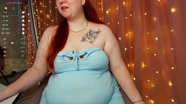 Snapshot of Mia_Bows chatting on 06-05-26, 11:54 Mia Bows online show from 06-05-26, 11:54