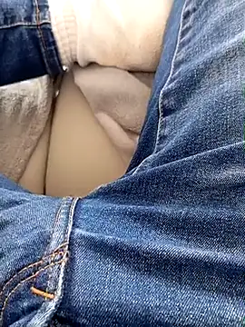 Snapshot of mickzizi chatting on 03-21-25, 09:12 mickzizi online show from 03-21-25, 09:12