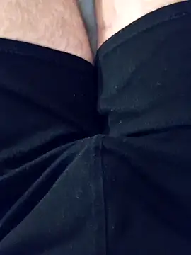 Snapshot of mickzizi chatting on 01-20-25, 08:41 mickzizi online show from 01-20-25, 08:41