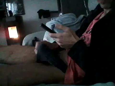 Snapshot of mickzizi chatting on 12-09-24, 08:44 mickzizi online show from 12-09-24, 08:44