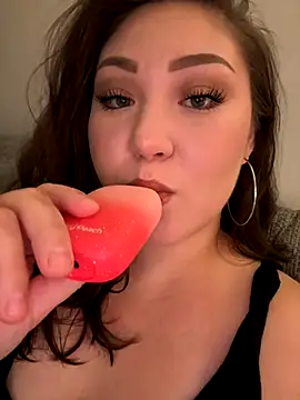 RosieDixx online show from 11-25-25, 05:08