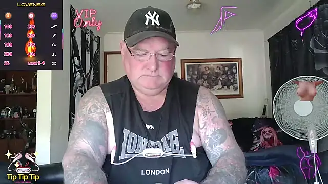 HOTANAL online show from 04-08-26, 02:57