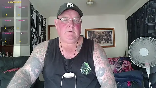 HOTANAL online show from 04-12-26, 02:59