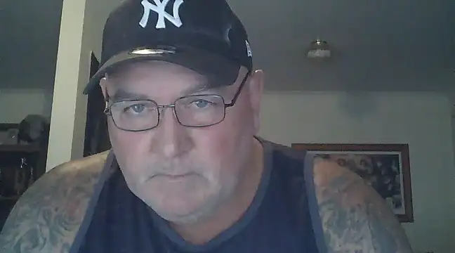 Snapshot of HOTANAL chatting on 03-20-25, 04:18 HOTANAL online show from 03-20-25, 04:18