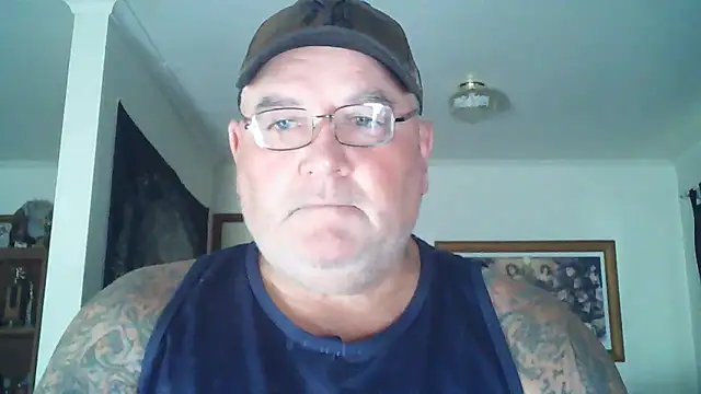 Snapshot of HOTANAL chatting on 02-24-25, 04:27 HOTANAL online show from 02-24-25, 04:27