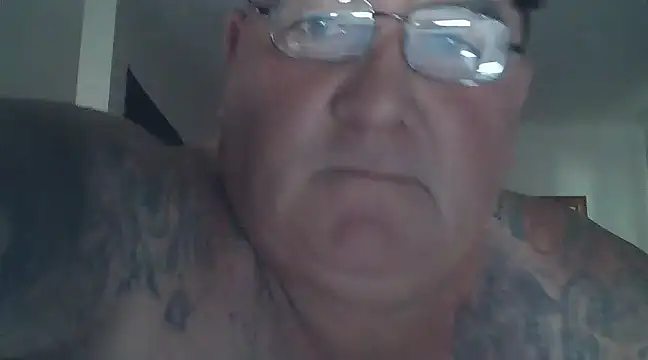 Snapshot of HOTANAL chatting on 03-23-25, 04:27 HOTANAL online show from 03-23-25, 04:27