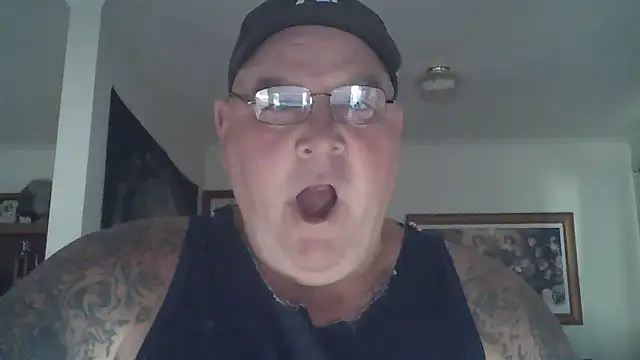 Snapshot of HOTANAL chatting on 03-18-25, 04:40 HOTANAL online show from 03-18-25, 04:40
